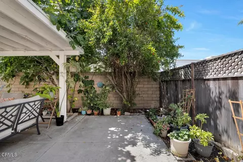 Exterior - 232 Bolero Ln, Oxnard, CA 93036 photo 4 of 6