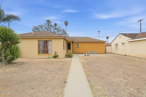 Exterior - 456 E Poplar St, Oxnard, CA 93033 photo 2 of 7