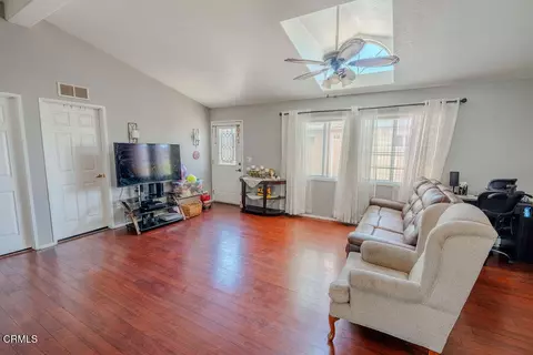 205 E Driffill Blvd #137, Oxnard, CA 93030 photo 5