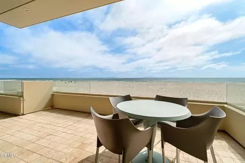 Exterior - 827 Mandalay Beach Rd, Oxnard, CA 93035 photo 2 of 2