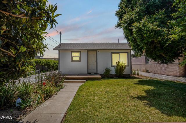 334 S 8th St, Santa Paula, CA 93060