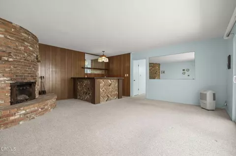 Living - 113 La Granada St, Oxnard, CA 93035 photo 6 of 9
