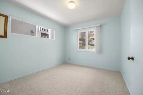 Bedroom - 113 La Granada St, Oxnard, CA 93035 photo 4 of 5