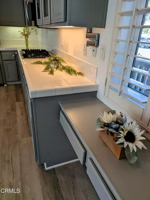 Kitchen - 417 Spring Park Rd, Camarillo, CA 93012 photo 1 of 3