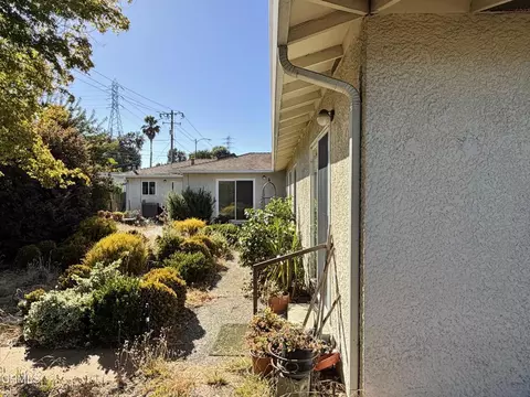 Exterior - 692 Mccarty Ave, Mountain View, CA 94041 photo 5 of 11