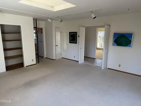 Living - 692 Mccarty Ave, Mountain View, CA 94041 photo 4 of 7