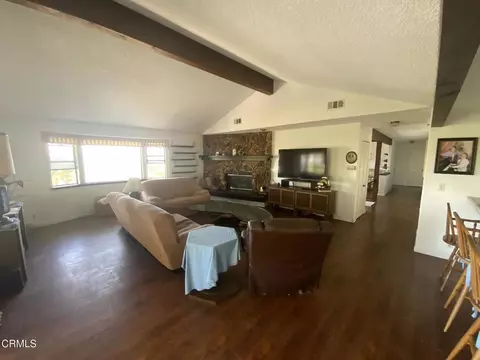 Living - 377 N Loop Dr N, Camarillo, CA 93010 photo 1 of 1