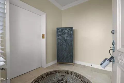 Entry Way - 4252 Harbour Island Ln, Oxnard, CA 93035 photo 1 of 5