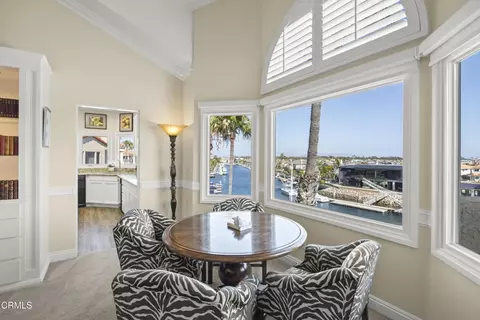 Dining - 4252 Harbour Island Ln, Oxnard, CA 93035 photo 3 of 7
