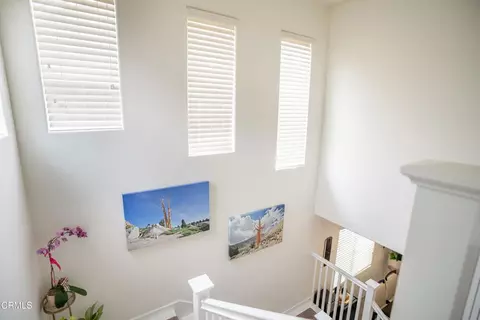 Entry Way - 544 Nile River Dr, Oxnard, CA 93036 photo 7 of 9