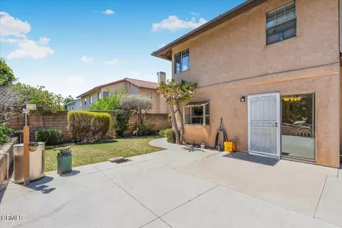 Exterior - 1600 Holly Ave, Oxnard, CA 93036 photo 4 of 9