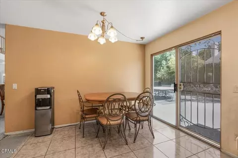 Dining - 1600 Holly Ave, Oxnard, CA 93036 photo 3 of 4