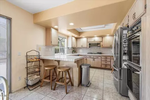 Kitchen - 1600 Holly Ave, Oxnard, CA 93036 photo 1 of 6