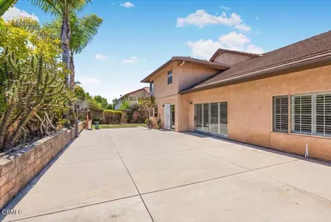 Exterior - 1600 Holly Ave, Oxnard, CA 93036 photo 3 of 9