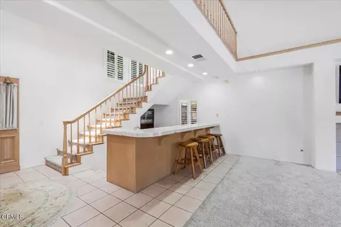 Entry Way - 1600 Holly Ave, Oxnard, CA 93036 photo 6 of 12
