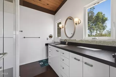 Bath - 1447 N Foothill Rd, Ojai, CA 93023 photo 2 of 3