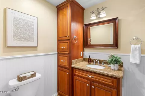Bath - 4620 Falkirk Bay, Oxnard, CA 93035 photo 1 of 7