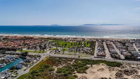 View/Area - 4620 Falkirk Bay, Oxnard, CA 93035 photo 4 of 14
