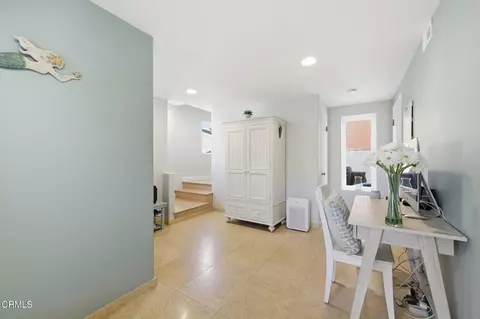 Entry Way - 126 Malibu Ave, Oxnard, CA 93035 photo 1 of 2