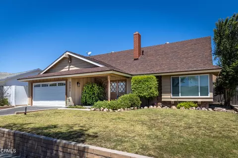 8581 Hollister St, Ventura, CA 93004