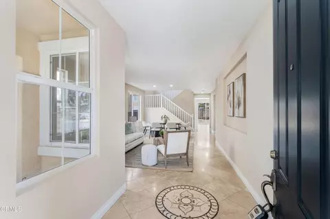 Entry Way - 341 Huerta St, Oxnard, CA 93030 photo 1 of 4