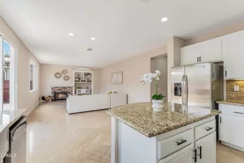 Kitchen - 341 Huerta St, Oxnard, CA 93030 photo 1 of 3