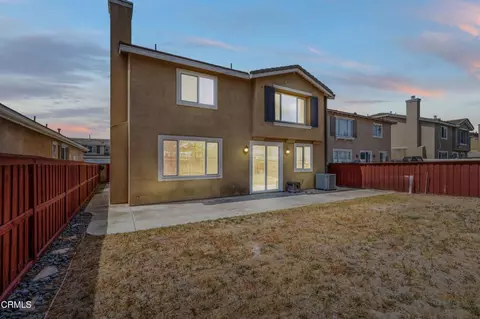 Exterior - 341 Huerta St, Oxnard, CA 93030 photo 3 of 4