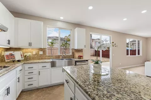 Kitchen - 341 Huerta St, Oxnard, CA 93030 photo 3 of 3