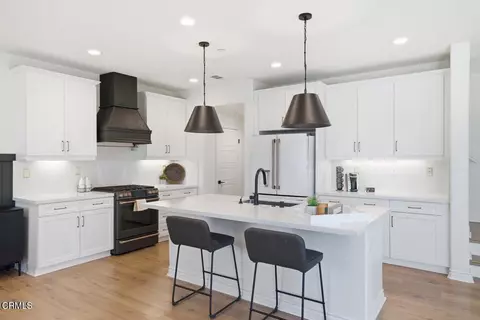 361 Allen Dr, Santa Paula, CA 93060