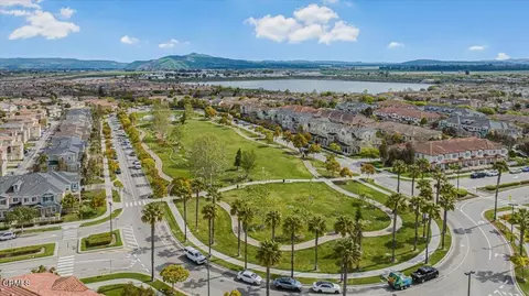 View/Area - 3027 N Oxnard Blvd, Oxnard, CA 93036 photo 2 of 3