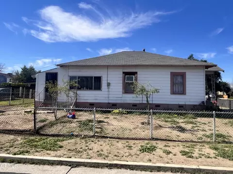 296 E Coolidge St, Coalinga, CA 93210
