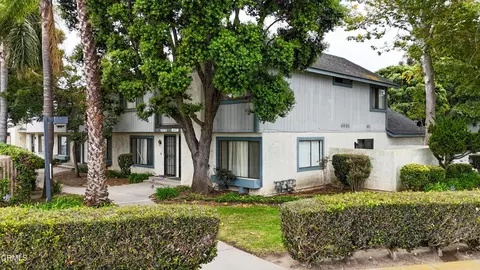 Exterior - 2077 E Bard Rd, Oxnard, CA 93033 photo 2 of 4