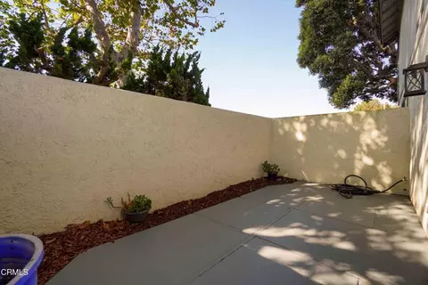 Exterior - 2077 E Bard Rd, Oxnard, CA 93033 photo 3 of 8