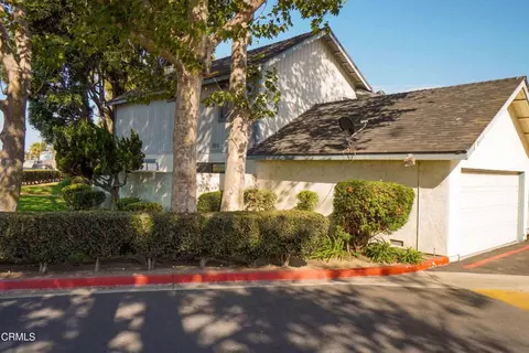 Exterior - 2077 E Bard Rd, Oxnard, CA 93033 photo 7 of 8