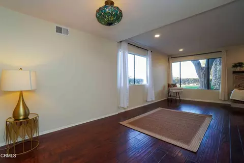 Living - 2077 E Bard Rd, Oxnard, CA 93033 photo 3 of 4