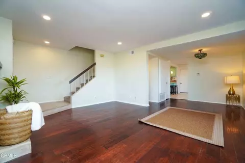 Living - 2077 E Bard Rd, Oxnard, CA 93033 photo 2 of 4