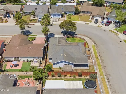 View/Area - 1320 Rachel Dr, Oxnard, CA 93030 photo 4 of 8