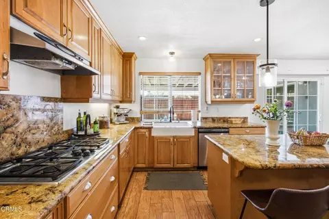 Kitchen - 1320 Rachel Dr, Oxnard, CA 93030 photo 3 of 6