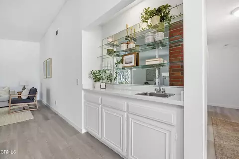 Entry Way - 3440 Huerta Ct, Camarillo, CA 93010 photo 2 of 3