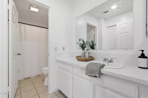 Bath - 3440 Huerta Ct, Camarillo, CA 93010 photo 2 of 5