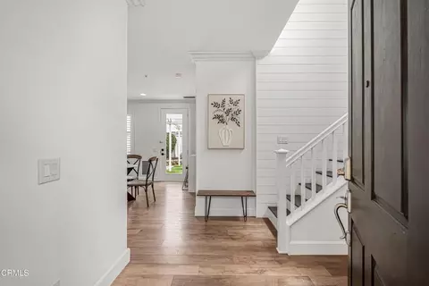 Entry Way - 1117 Vaquero Dr, Oxnard, CA 93030 photo 1 of 3