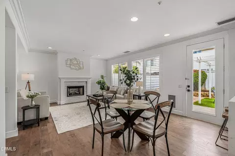 Dining - 1117 Vaquero Dr, Oxnard, CA 93030 photo 2 of 2
