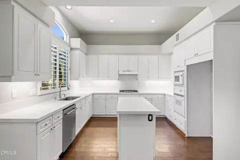 Kitchen - 508 Via Marquesa, Camarillo, CA 93012 photo 1 of 4