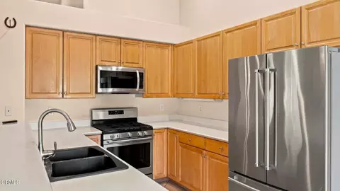 Kitchen - 585 Windmill Ct, Solvang, CA 93463 photo 2 of 2