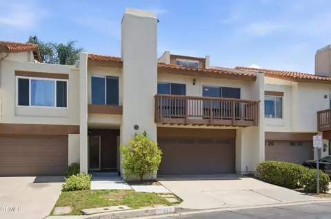 615 Hollyburne Ln, Thousand Oaks, CA 91360