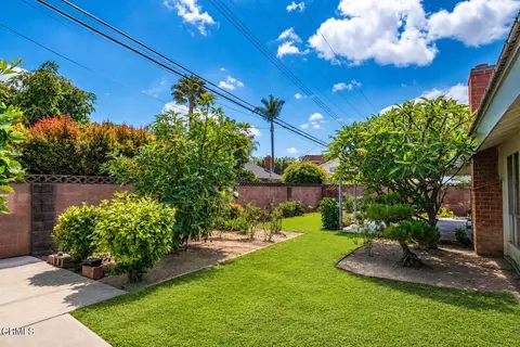 Exterior - 1034 Red Oak Pl, Camarillo, CA 93010 photo 4 of 5