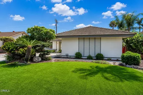 Exterior - 1034 Red Oak Pl, Camarillo, CA 93010 photo 2 of 5