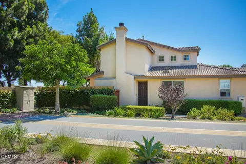 Exterior - 2323 Shakespeare Dr, Oxnard, CA 93033 photo 7 of 7