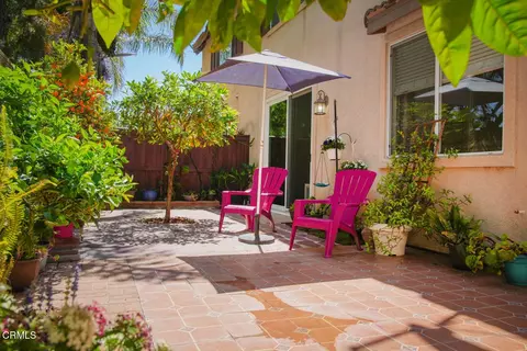 Exterior - 2323 Shakespeare Dr, Oxnard, CA 93033 photo 3 of 7