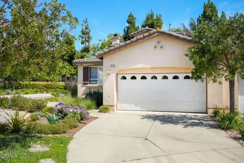2323 Shakespeare Dr, Oxnard, CA 93033